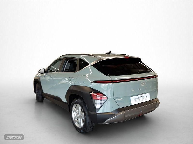 Verde Usado 2024 Hyundai Kona SUV | 29.500 € - Imagen 1/4