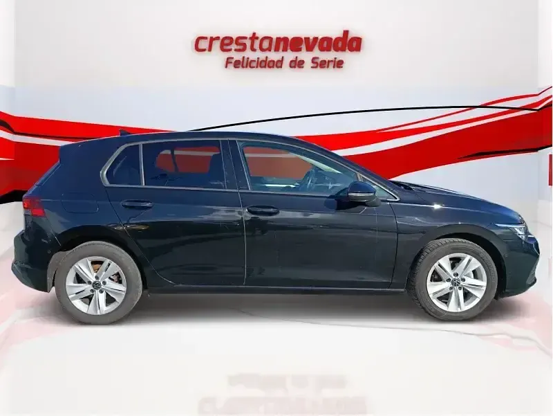 Usado VW Golf VIII Life 116 CV (85 kW) 2024 Negro Utilitario