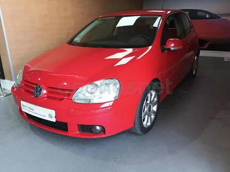 Usado VW Golf IV Sportline 105 CV (77 kW) 2006 Rojo Berlina
