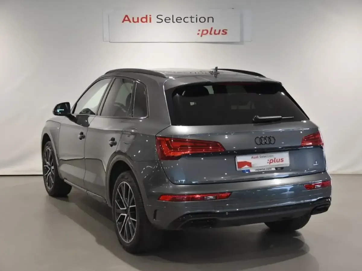 Usado Audi Q5 299 CV (219 kW) 2025 Gris/plata SUV
