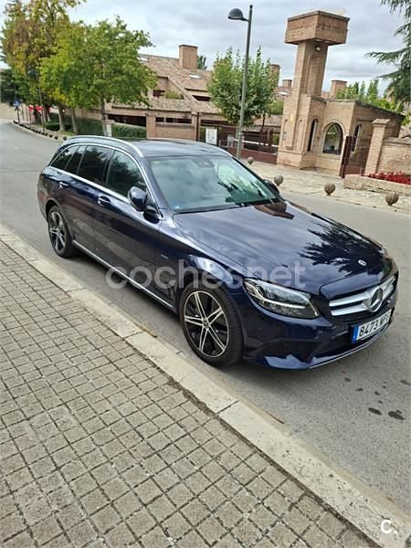 Usado Mercedes C300e 306 CV (225 kW) 2020 Azul Familiar