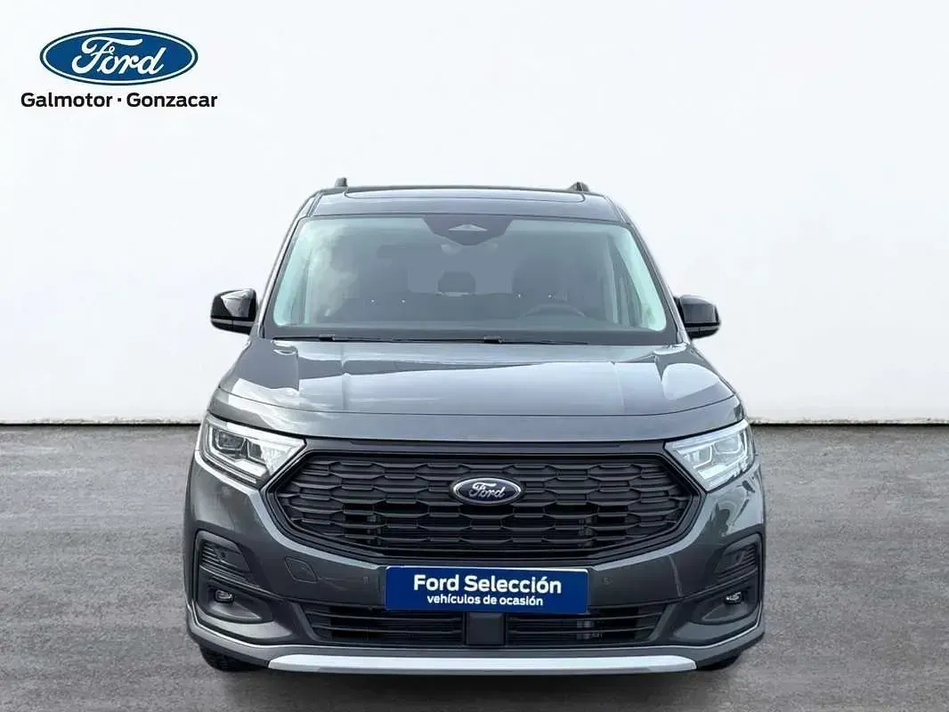 Nuevo Ford Tourneo Active 150 CV (110 kW) 2025 Gris Familiar