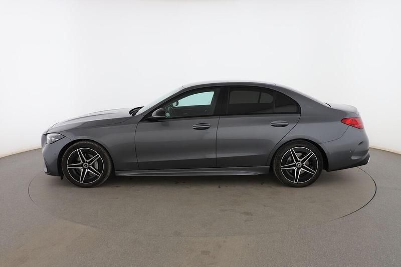 Usado Mercedes C200 AMG line 204 CV (150 kW) 2022 Gris Berlina