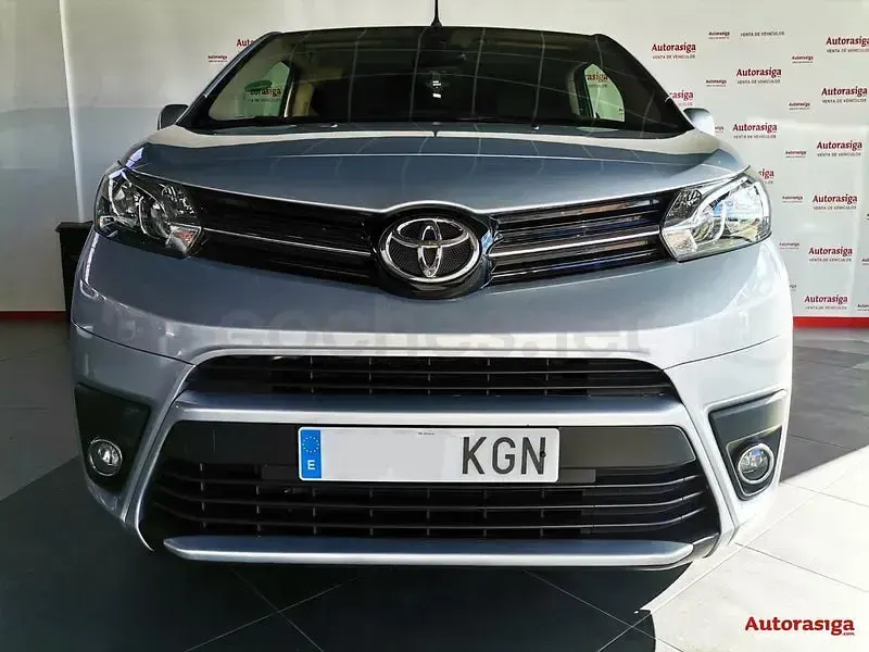 Usado Toyota Proace Verso Advance 150 CV (110 kW) 2018 Gris / plata Familiar