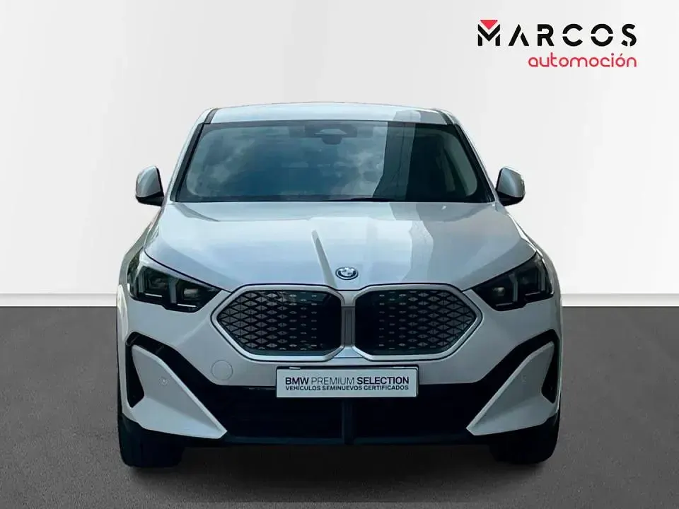 Usado BMW iX2 230 kW (313 CV) 2025 SUV