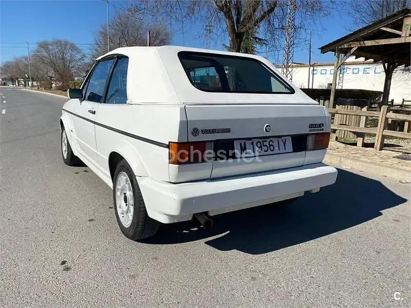 Usado VW Golf Cabriolet 112 CV (82 kW) 1988 Blanco Descapotable