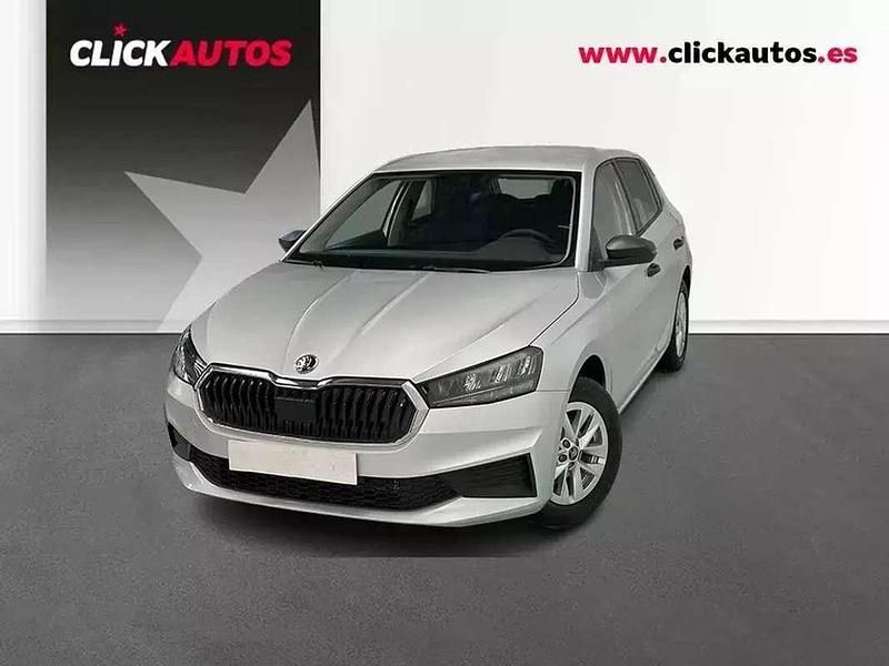 Plata Usado 2025 Skoda Fabia Essence Utilitario | 15.750 € (Buen precio) - Imagen 1/4