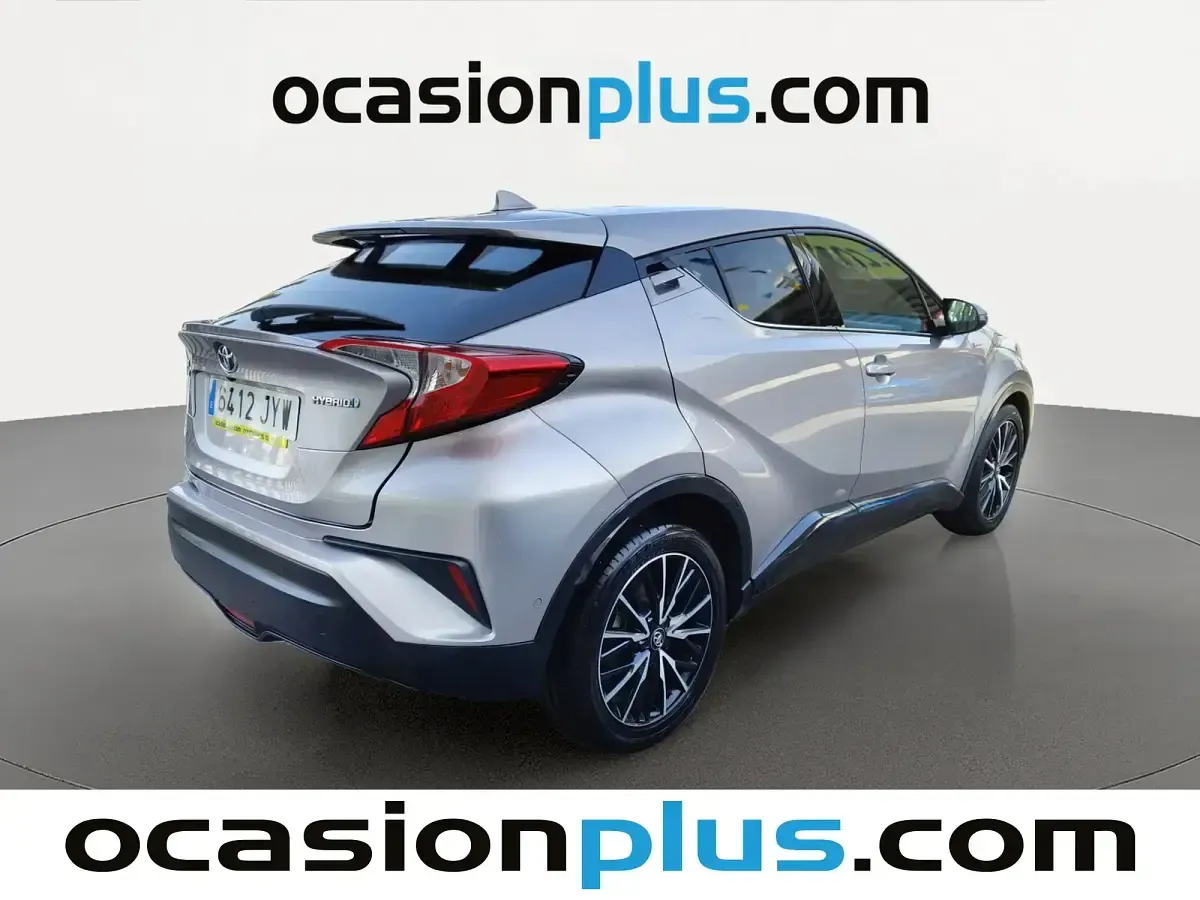 Usado Toyota C-HR Advance 122 CV (89 kW) 2017 Gris SUV