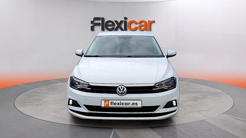 Usado VW Polo Edition 80 CV (58 kW) 2019 Blanco Utilitario