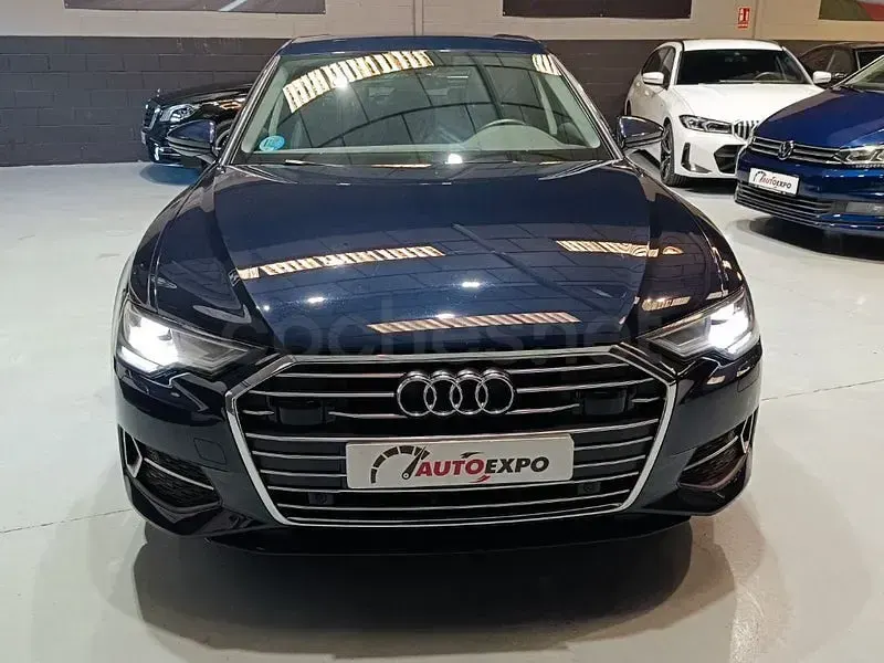 Usado Audi A6 Comfort 163 CV (119 kW) 2021 Azul Berlina