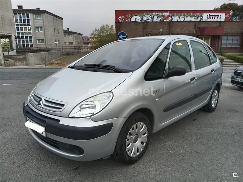 Usado Citroën Xsara Picasso 110 CV (80 kW) 2007 Gris / plata Monovolumen