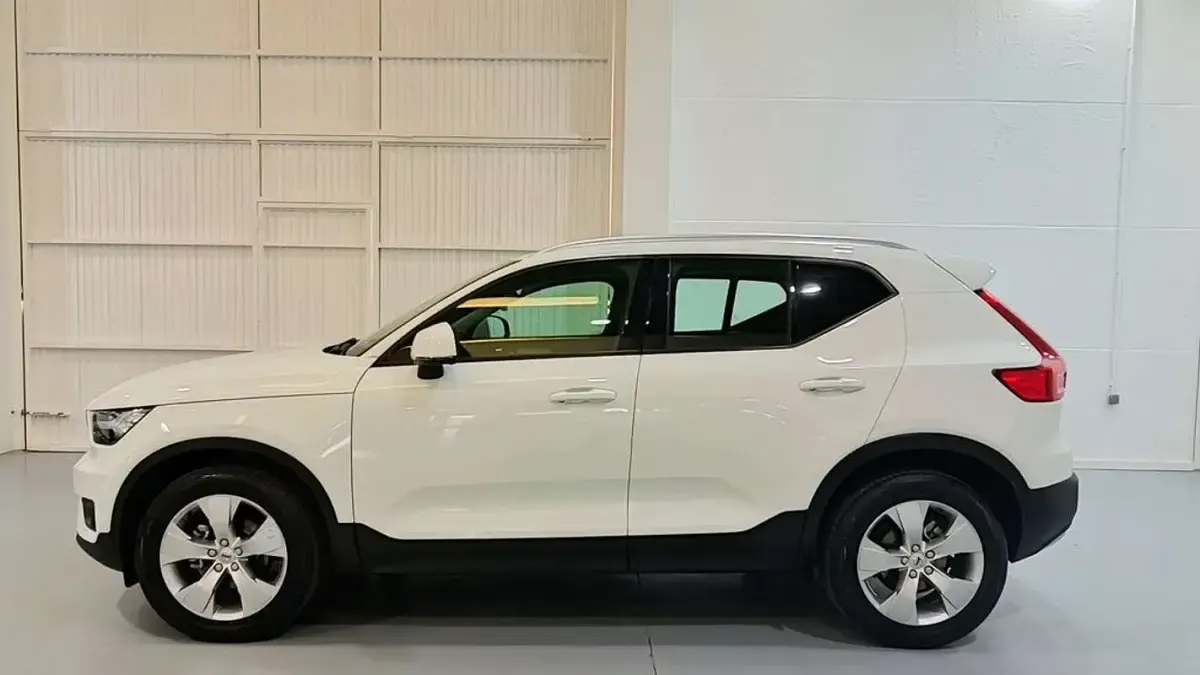 Usado Volvo XC40 Inscription 150 CV (110 kW) 2020 Blanco SUV