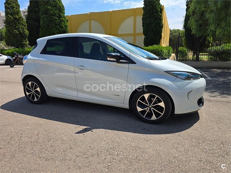 Begagnad Renault Zoe Intens 64 kW (88 HK) 2016 Eléctrico Halvkombi