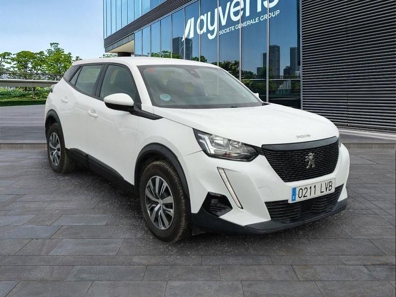 Usado Peugeot 2008 Active 110 CV (80 kW) 2021 Blanco SUV