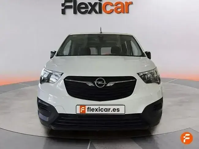 Usado Opel Combo Edition 102 CV (75 kW) 2022 Blanco Monovolumen