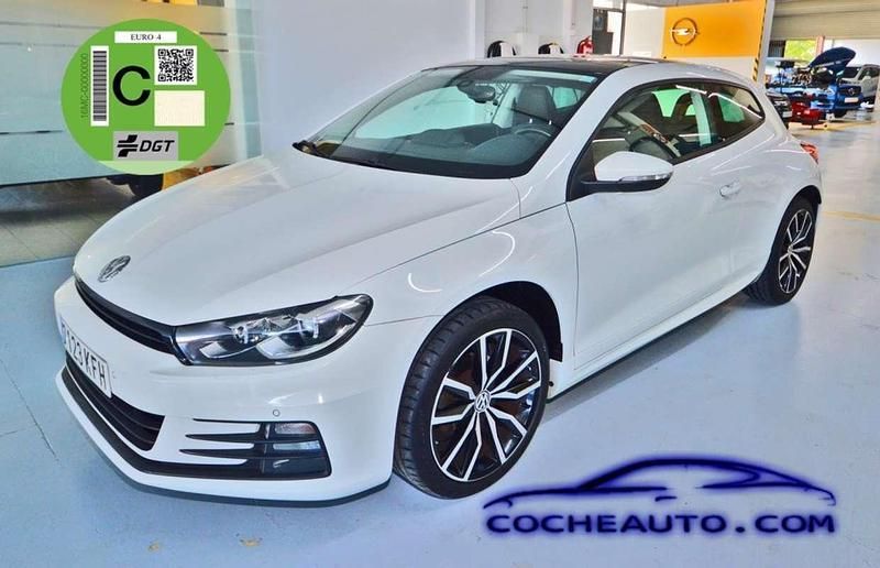 Blanco Usado 2017 VW Scirocco R-line Coupe | 11.500 € (Buen precio) - Imagen 1/4