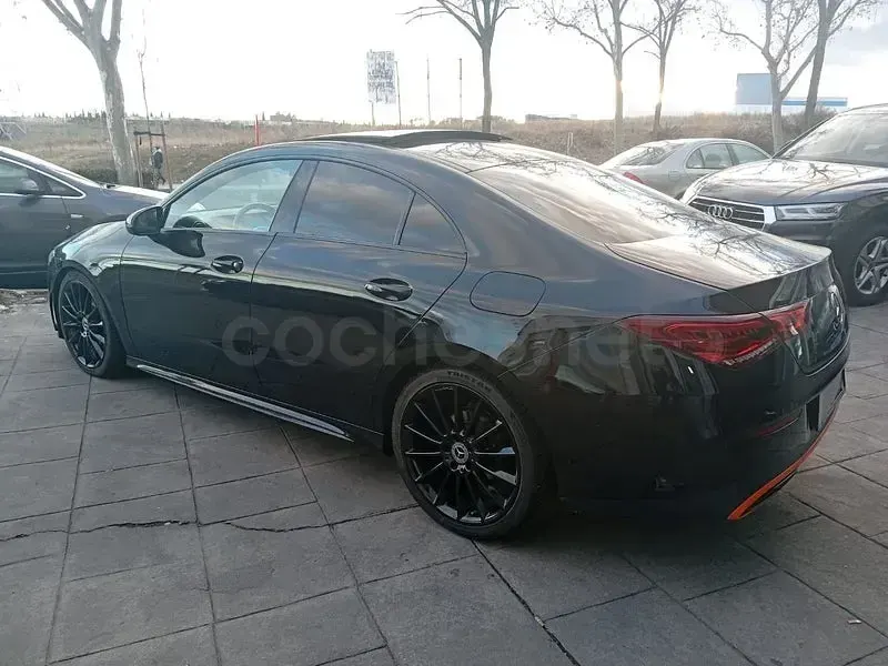 Usado Mercedes CLA200 136 CV (100 kW) 2019 Negro Berlina