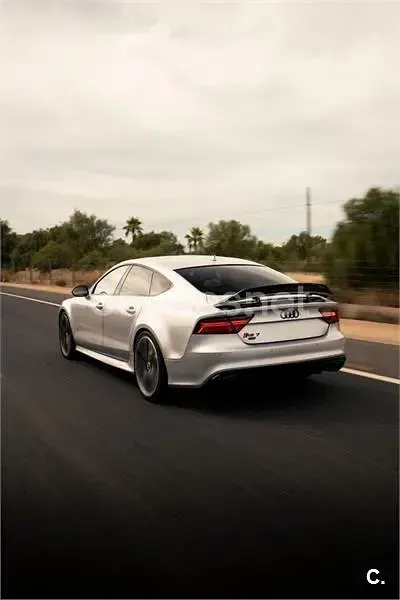 Usado Audi RS7 Sportback 560 CV (411 kW) 2017 Gris / plata Utilitario