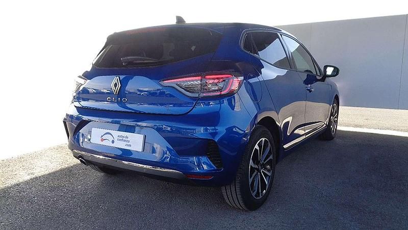 Usado Renault Clio V Techno 101 CV (74 kW) 2025 Utilitario