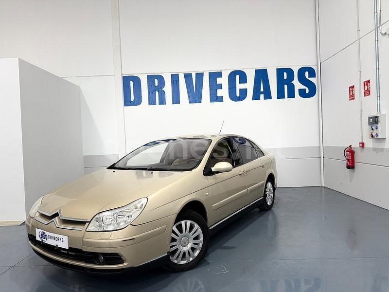 Beige Usado 2006 Citroën C5 Berlina | 3100 € (Precio justo) - Imagen 1/4