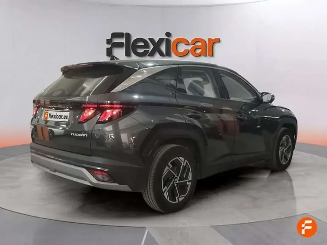 Usado Hyundai Tucson 116 CV (85 kW) 2025 Verde SUV