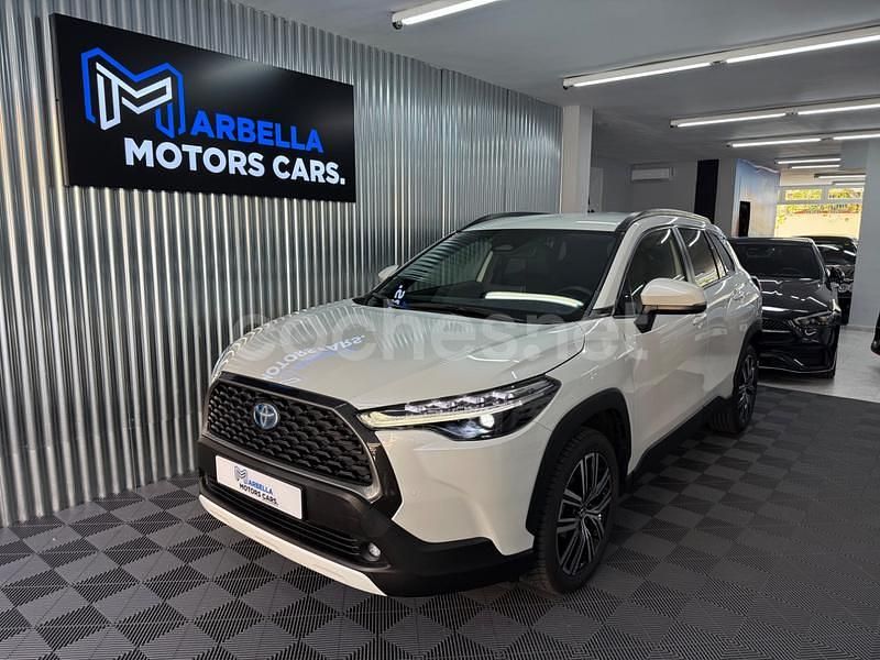 Blanco Usado 2023 Toyota Corolla Cross Style SUV | 32.990 € - Imagen 1/4
