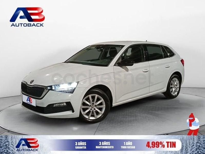 Usado Skoda Scala Ambition 90 CV (66 kW) 2020 Blanco Utilitario