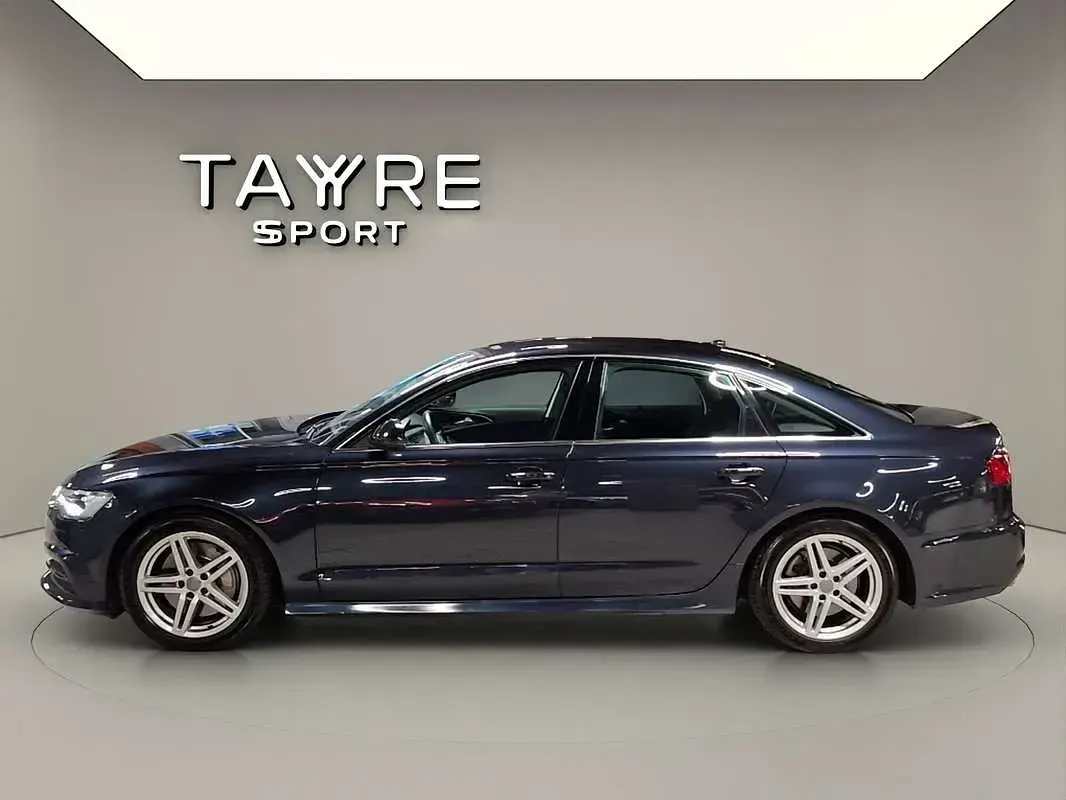 Usado Audi A6 320 CV (235 kW) 2017 Azul Berlina