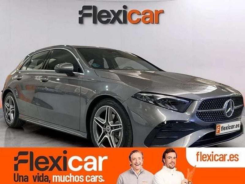 Gris Usado 2023 Mercedes A180 Berlina | 26.990 € (Precio justo) - Imagen 1/4