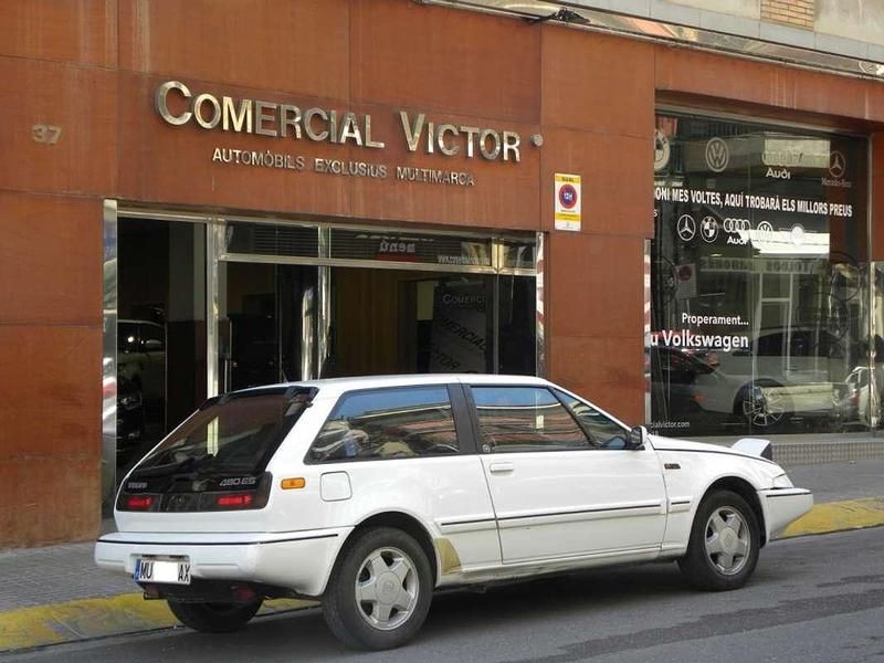 Usado Volvo 480 109 CV (80 kW) 1991 Blanco Coupe