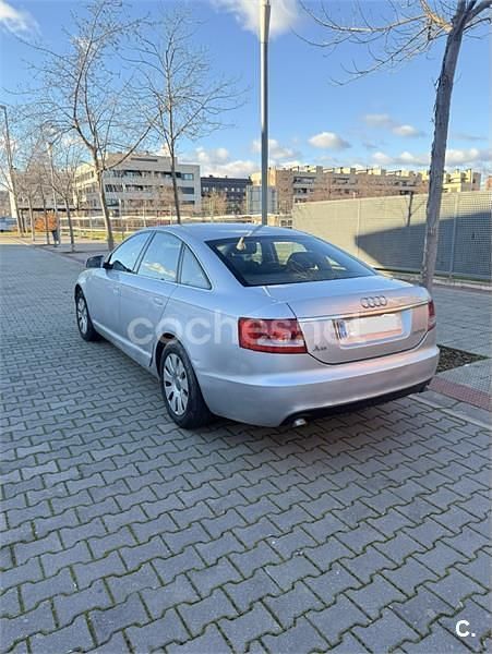 Gris / plata Usado 2005 Audi A6 Berlina | 3700 € (Precio justo) - Imagen 1/3