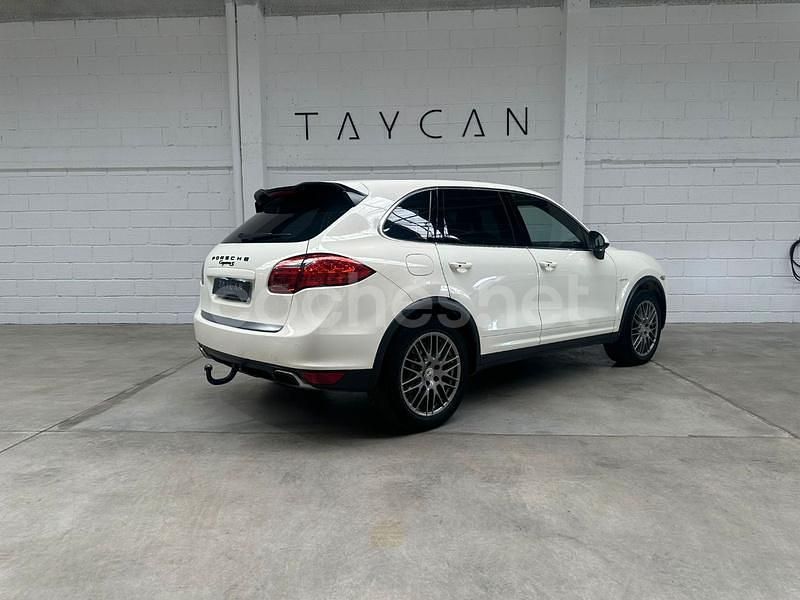 Usado Porsche Cayenne 380 CV (279 kW) 2011 Blanco SUV