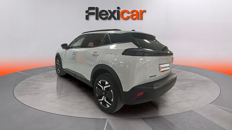 Usado Peugeot 2008 Allure 101 CV (74 kW) 2025 Blanco SUV