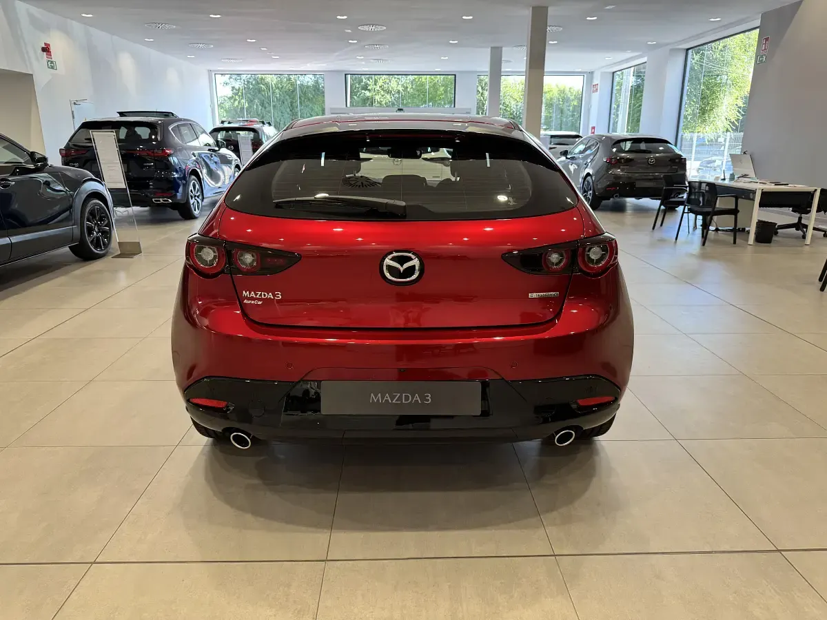 Nuevo Mazda 3 Center-Line 140 CV (102 kW) 2026 Berlina