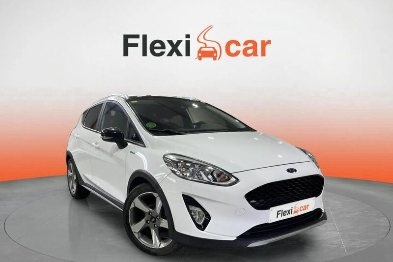 Blanco Usado 2018 Ford Fiesta Active Utilitario | 11.990 € (Caro) - Imagen 1/4