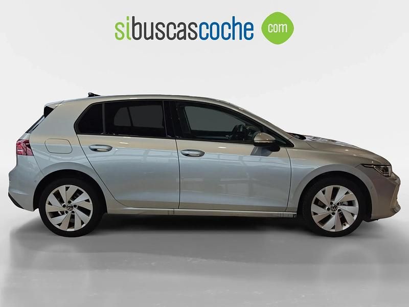 Usado VW Golf VIII 115 CV (84 kW) 2025 Gris/plata