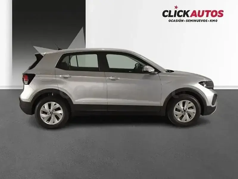 Usado VW T-Cross 95 CV (69 kW) 2025 Gris / plata SUV
