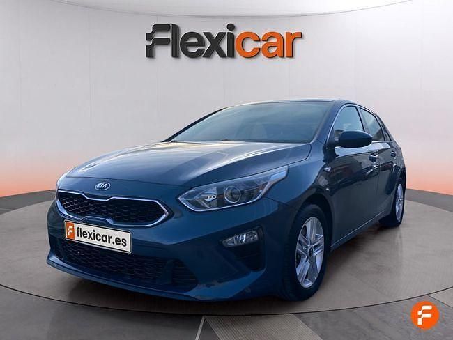 Usado Kia Ceed 140 CV (102 kW) 2020 Azul Utilitario