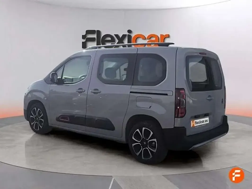 Usado Citroën Berlingo Shine 131 CV (96 kW) 2018 Beige Monovolumen