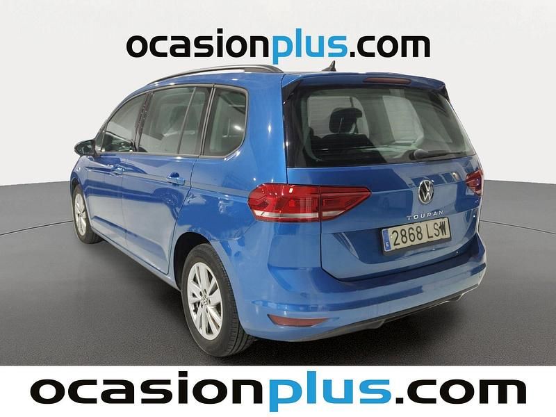 Usado VW Touran Business 122 CV (89 kW) 2021 Azul Monovolumen