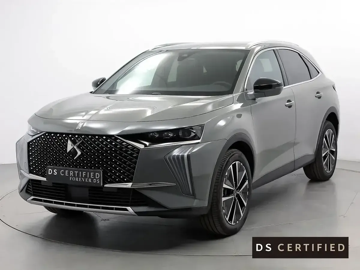 Usado DS Automobiles DS4 Rivoli 130 CV (95 kW) 2024 Gris SUV