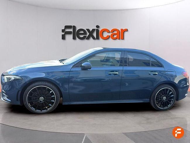 Usado Mercedes A250 218 CV (160 kW) 2021 Azul Berlina