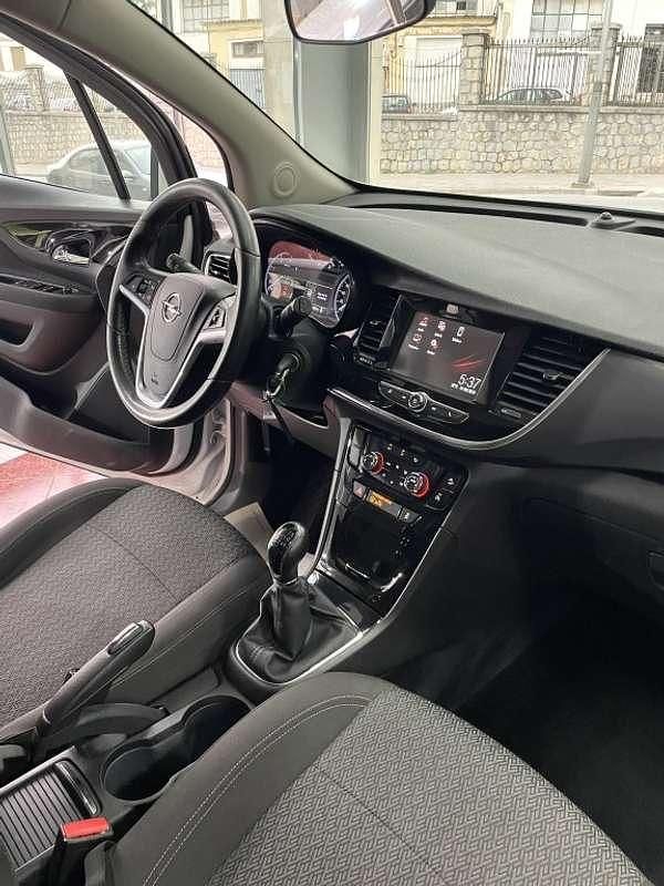 Usado Opel Mokka X Selective 136 CV (100 kW) 2019 Blanco SUV