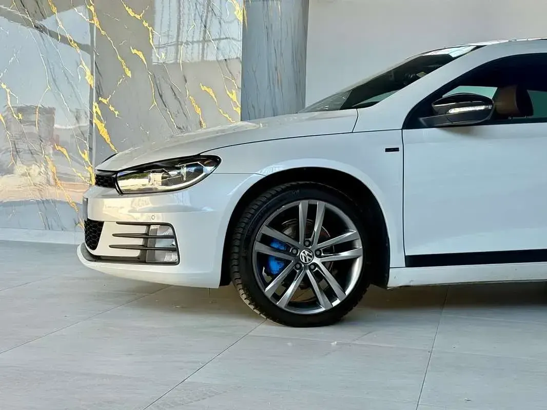 Usado VW Scirocco R-line 124 CV (91 kW) 2016 Blanco Coupe
