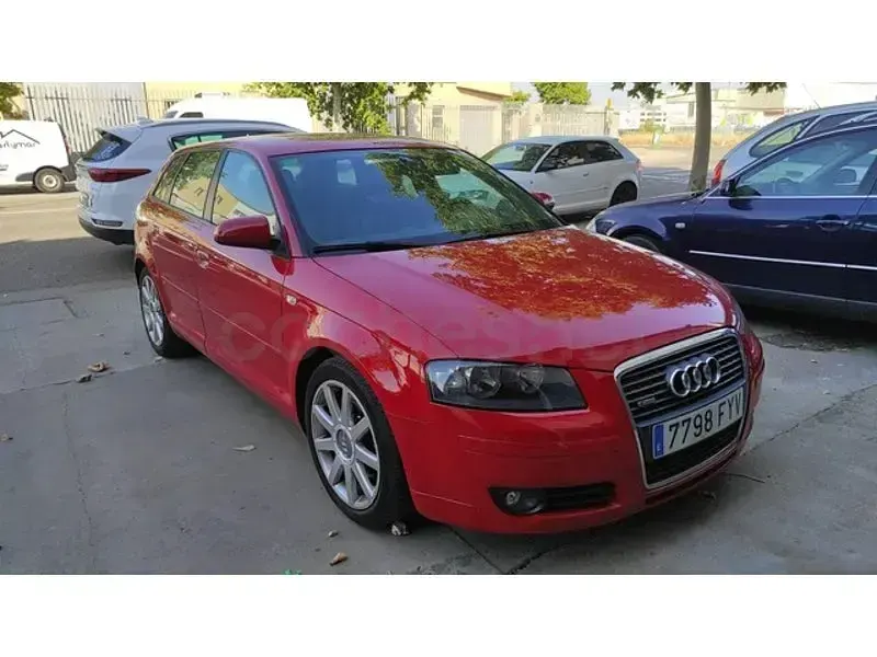 Usado Audi A3 Sportback Ambition 140 CV (102 kW) 2007 Rojo Utilitario