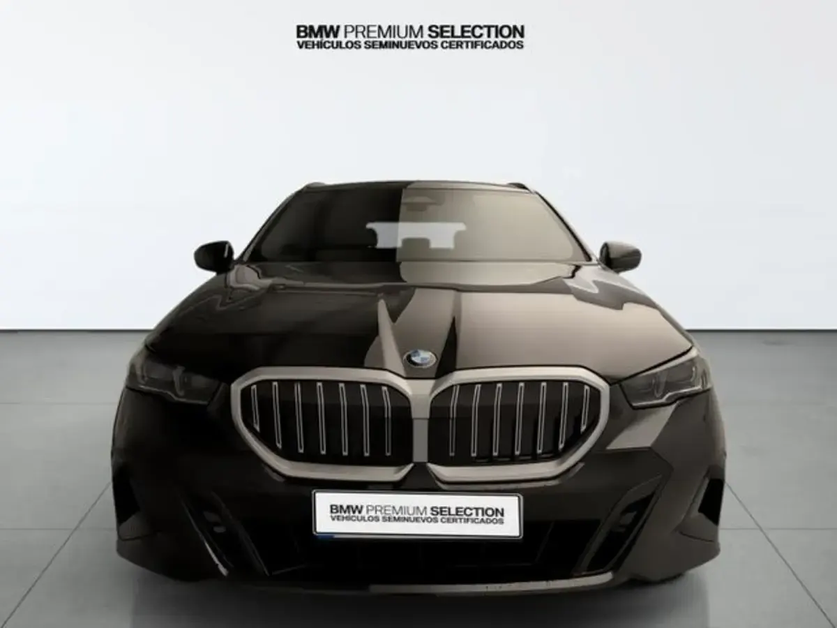 Usado BMW 520 Shadowline 197 CV (144 kW) 2025 Negro Familiar