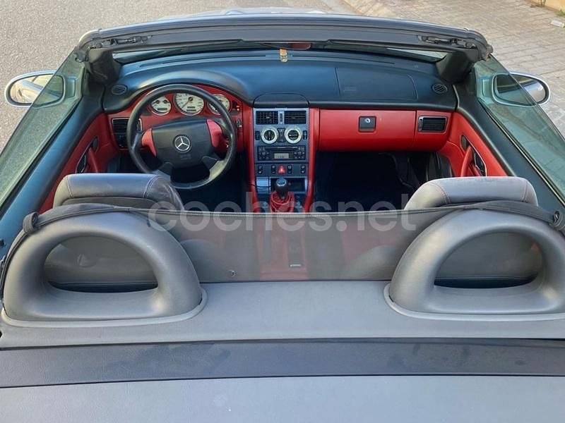 Usado Mercedes SLK230 Edition 197 CV (144 kW) 2000 Gris / plata Descapotable