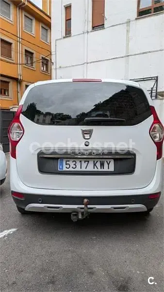 Usado Dacia Lodgy Comfort 115 CV (84 kW) 2019 Blanco Monovolumen