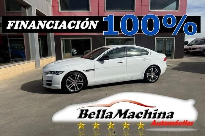 Usado 2019 Jaguar XE R-Dynamic Berlina | 19.475 € (Precio justo) - Imagen 1/4
