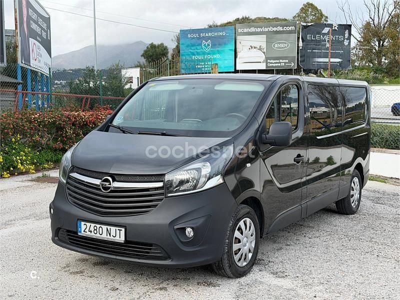 Usado Renault Trafic 120 CV (88 kW) 2019 Negro Monovolumen